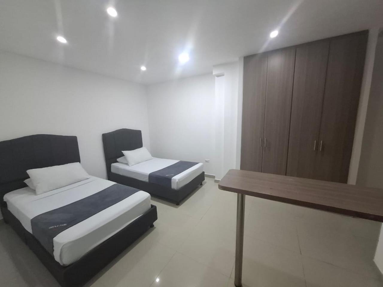 קאלי Hotel Jardin Plaza By Sgh מראה חיצוני תמונה
